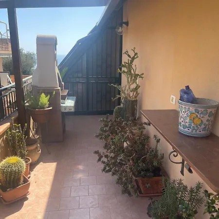 Casa Vacanze Cuzari Apartment *
