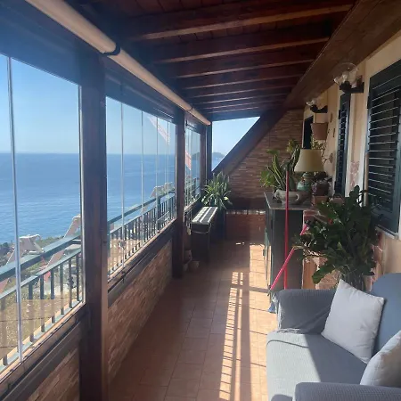 Casa Vacanze Cuzari Apartment Letojanni